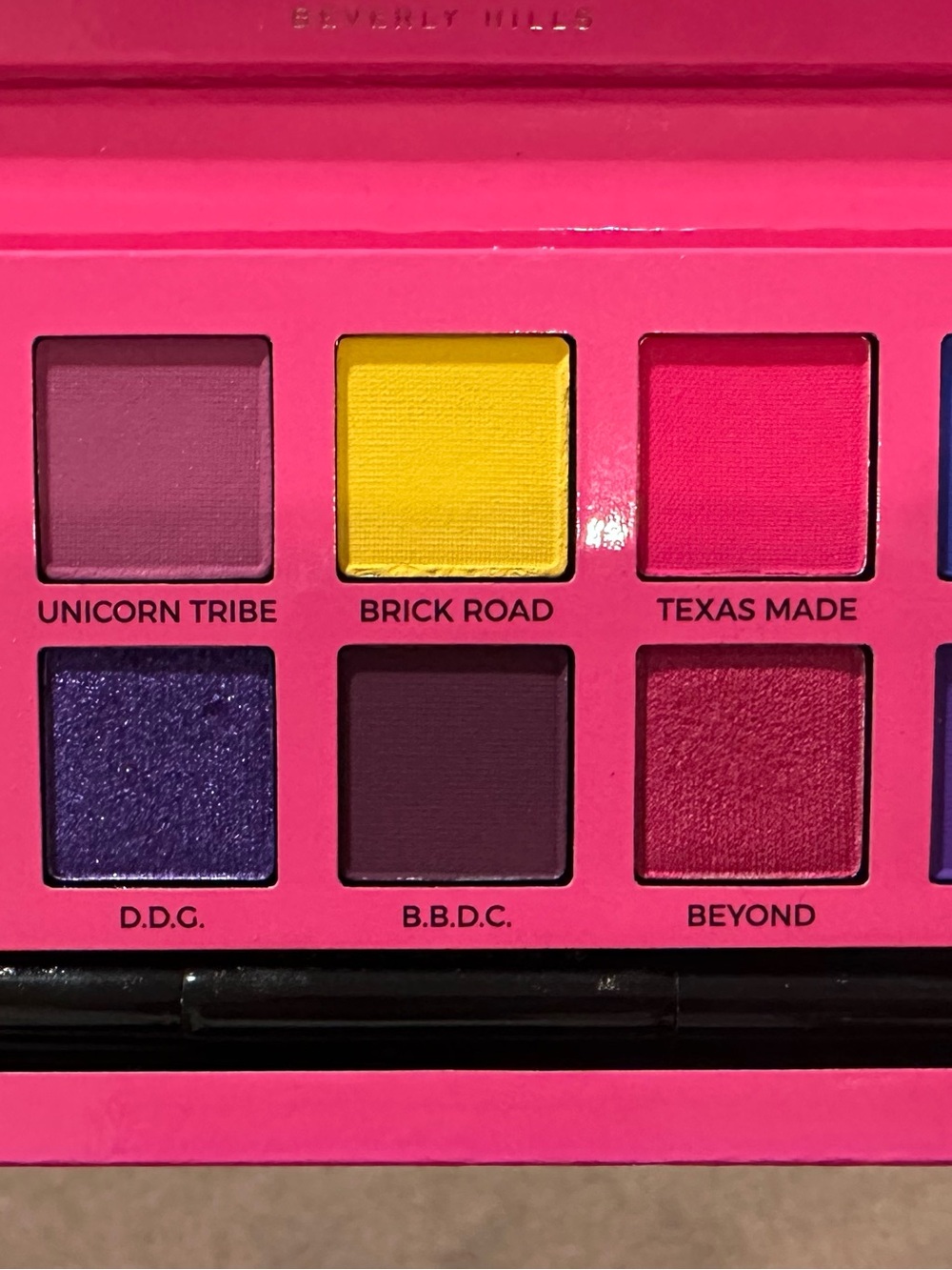 NEW Anastasia Beverly Hills x Alyssa Edwards Eyeshadow Palette - Picture 6 of 6
